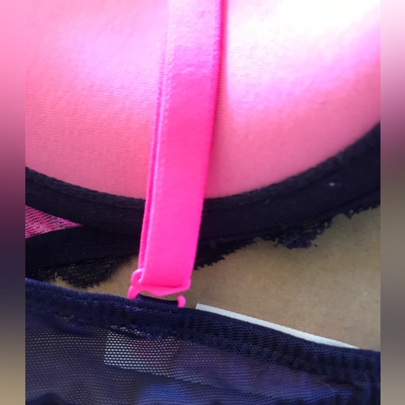 NWOT Victoria's Secret PINK Balconette Bra - Picture 9 of 11